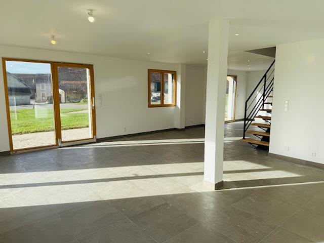 Vente Maison 10 pièces 357 m2 Nancray