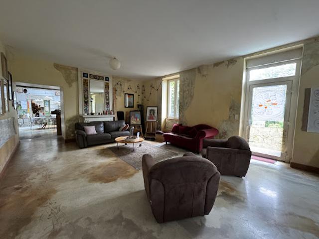 Vente Propriété 10 pièces 359 m2 Pontivy