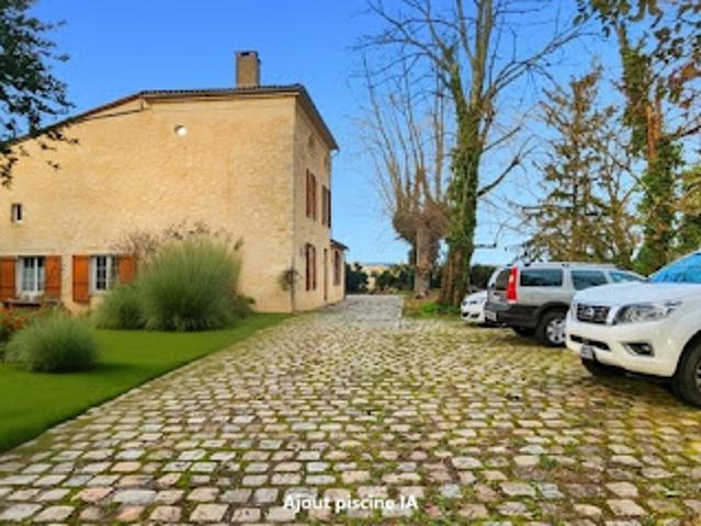 Vente Maison 10 pièces 363 m2 Toulenne