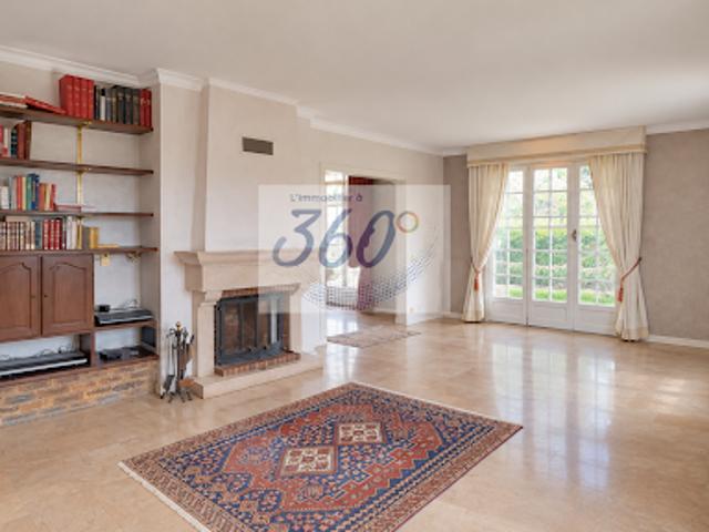 Vente Maison 10 pièces 373 m2 Saint Germain du Bois