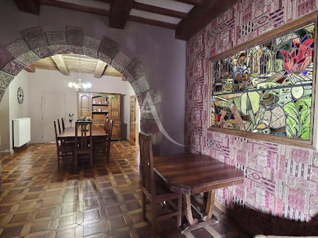 Vente Maison 10 pièces 370 m2 Conflandey