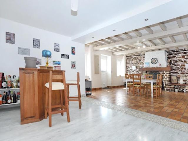 Vente Maison 10 pièces 370 m2 Retiers