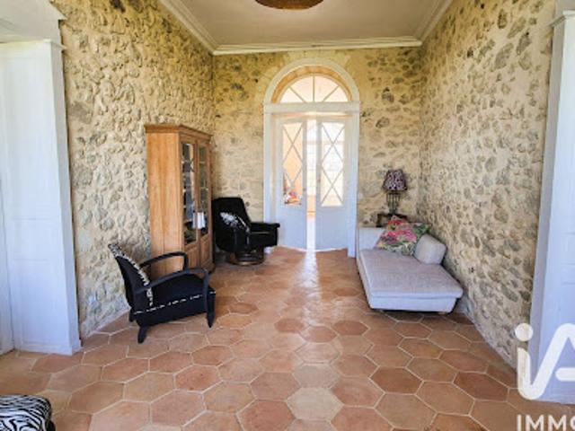 Vente Maison 10 pièces 379 m2 Castelviel