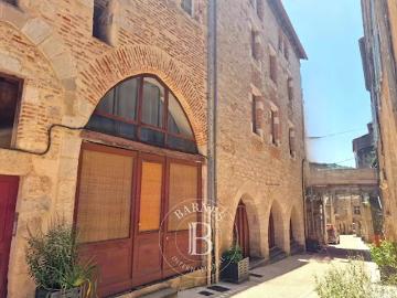 Vente Maison 10 pièces 381 m2 Cahors