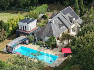 Vente Maison 10 pièces 300.81 m2 Les Alluets le Roi