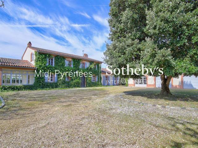 Vente Maison 10 pièces 300 m2 Toulouse