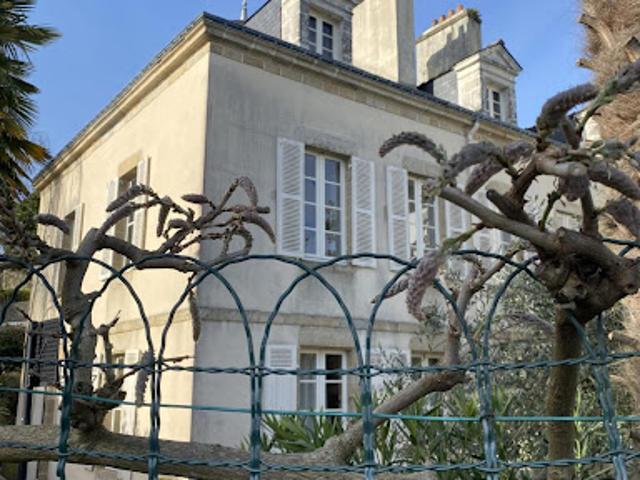 Vente Maison 10 pièces 300 m2 Auray