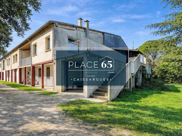 Vente Maison 10 pièces 300 m2 Caissargues