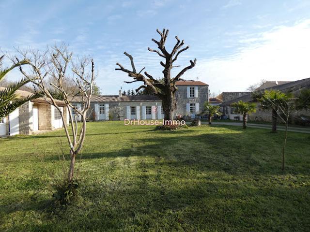 Vente Maison 10 pièces 300 m2 Dolus d'Oléron