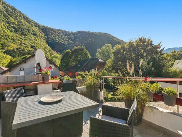 Vente Maison 10 pièces 300 m2 Doussard