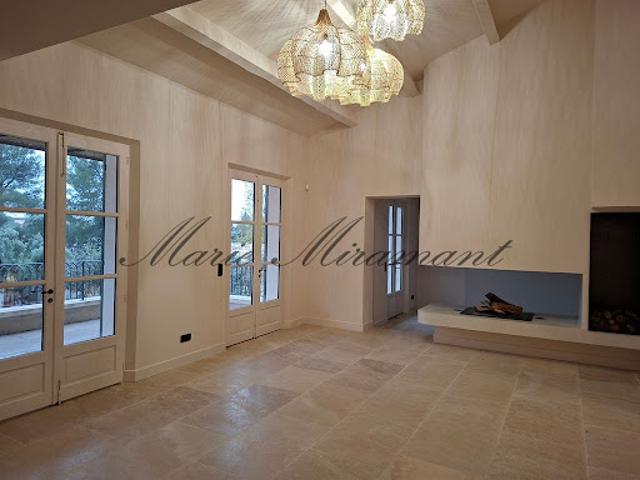 Vente Maison 10 pièces 300 m2 Fontvieille