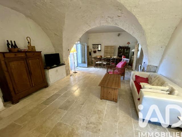 Vente Maison 10 pièces 300 m2 Orgon