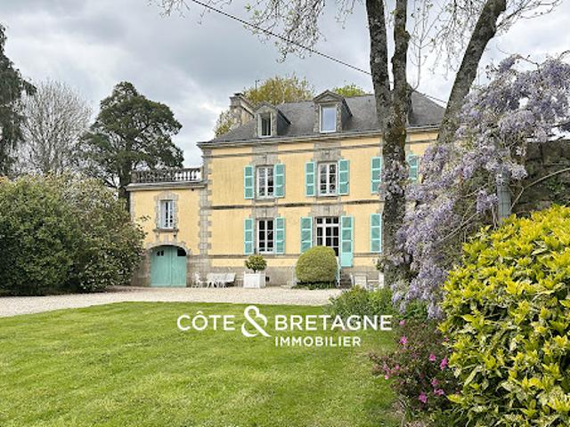 Vente Maison 10 pièces 301 m2 Guidel