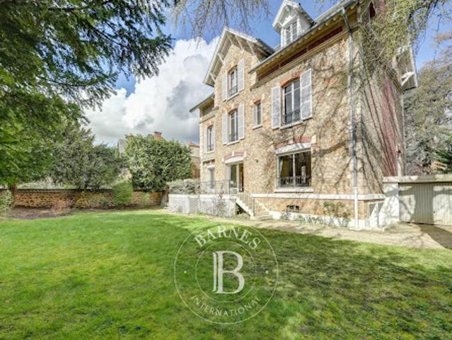 Vente Maison 10 pièces 307 m2 Versailles