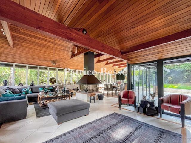Vente Maison 10 pièces 305 m2 Saint Nom la Bretèche