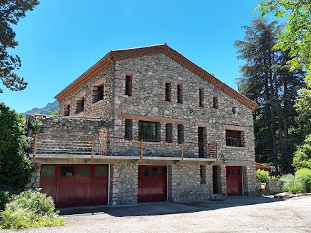 Vente Maison 10 pièces 308 m2 Fuilla