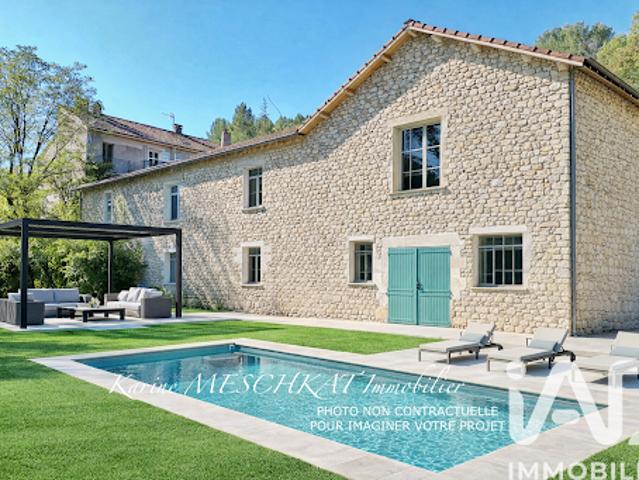 Vente Maison 10 pièces 308 m2 Peyruis