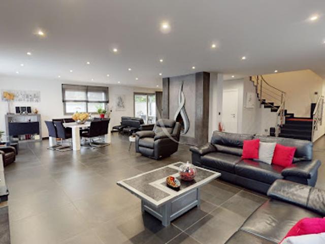 Vente Maison 10 pièces 309 m2 Annet sur Marne