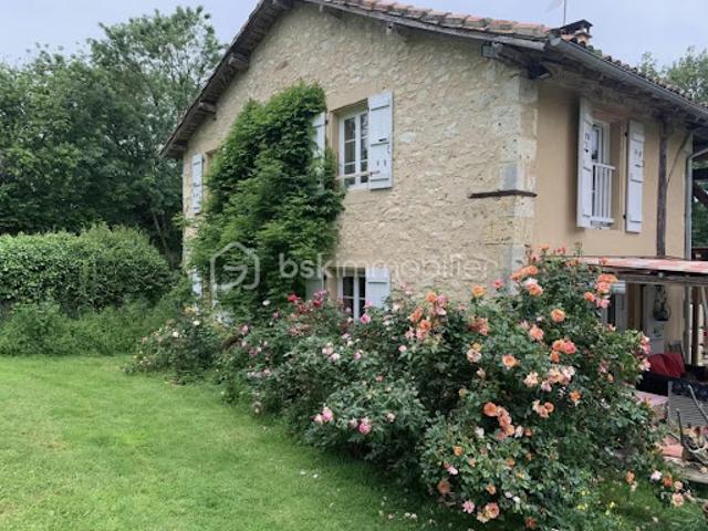 Vente Maison 10 pièces 310.5 m2 Cézan