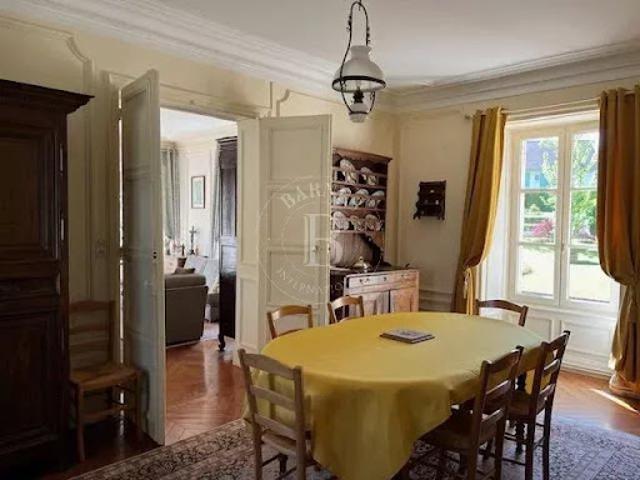 Vente Maison 10 pièces 310 m2 Douvres la Délivrande