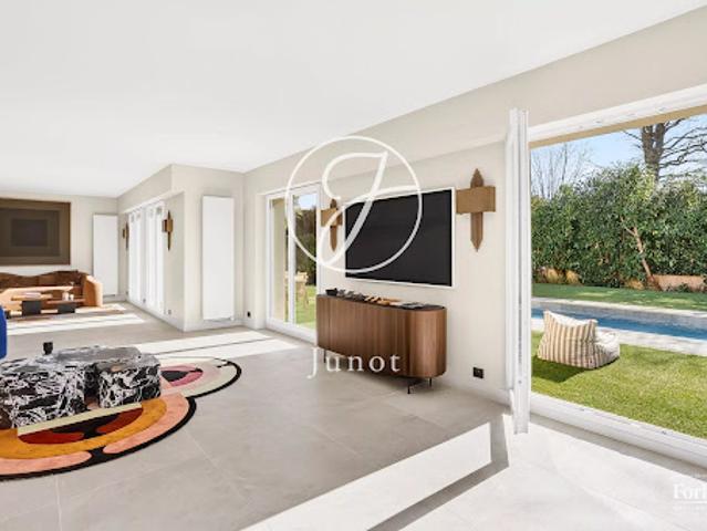Vente Maison 10 pièces 310 m2 Le Chesnay Rocquencourt