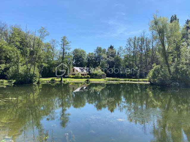 Vente Maison 10 pièces 319.99 m2 Saint Maurice Montcouronne