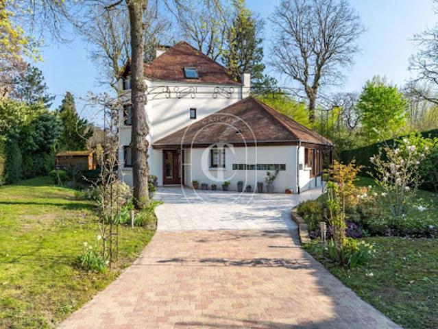 Vente Maison 10 pièces 315.37 m2 Le Vésinet