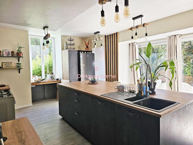Vente Maison 10 pièces 318 m2 Pouzol