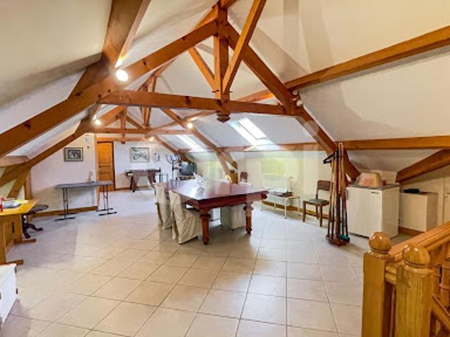 Vente Maison 10 pièces 323 m2 Vernouillet
