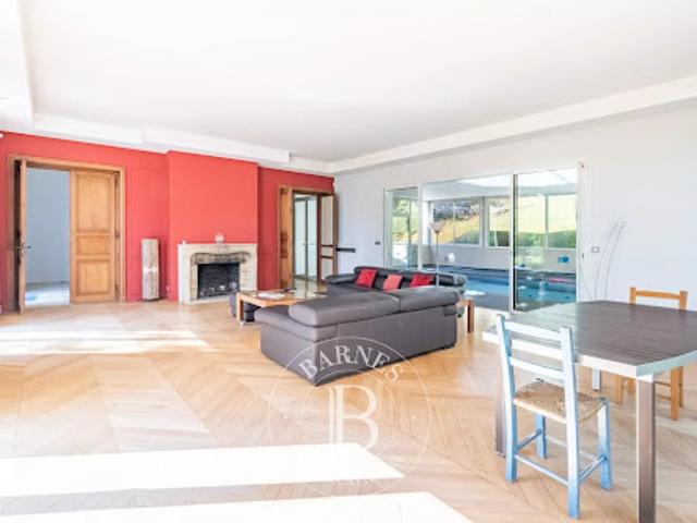 Vente Maison 10 pièces 323 m2 Le Port Marly