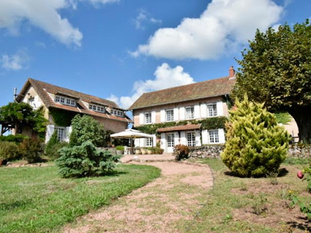 Vente Maison 10 pièces 320 m2 Charolles