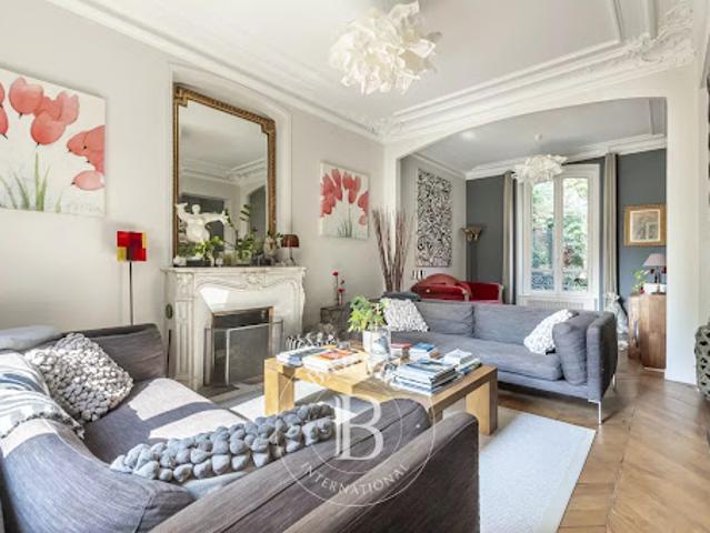 Vente Maison 10 pièces 320 m2 Paris 16ème