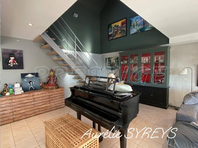Vente Maison 10 pièces 320 m2 Ploemeur
