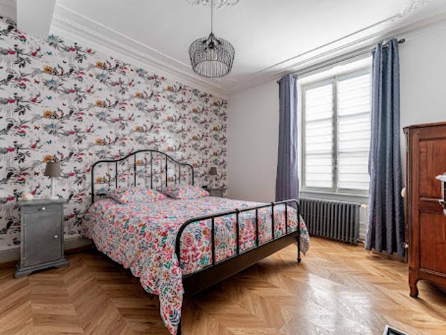 Vente Maison 10 pièces 320 m2 Saint Jean de Bournay