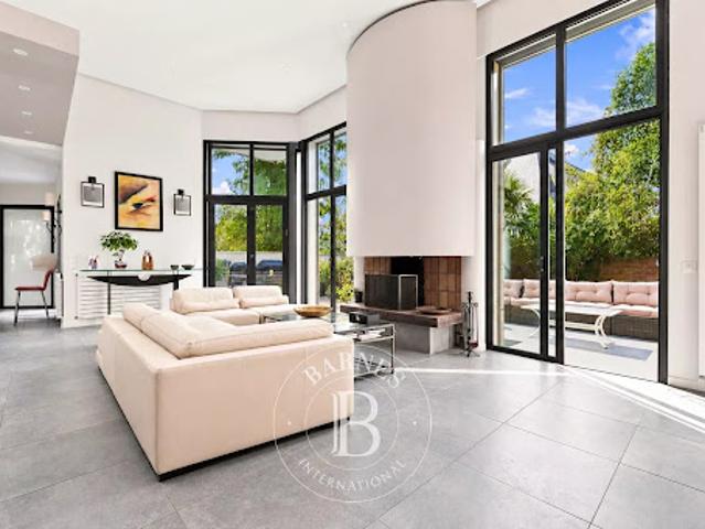 Vente Maison 10 pièces 320 m2 Saint maur des fosses