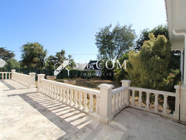 Vente Maison 10 pièces 321 m2 Pluvigner