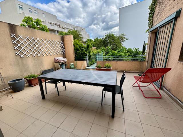 Vente Maison 10 pièces 322.96 m2 Nimes