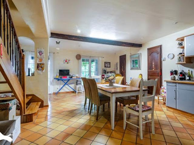 Vente Maison 10 pièces 327 m2 Sainte Foy de Peyrolières