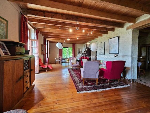 Vente Maison 10 pièces 324 m2 Laroque Timbaut