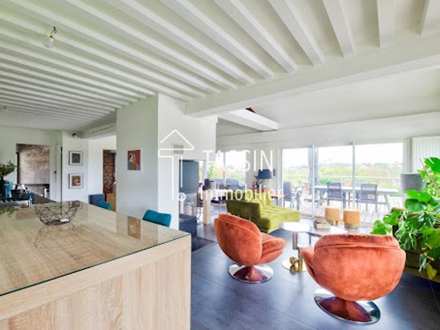 Vente Maison 10 pièces 325 m2 Saint Genis les Ollières