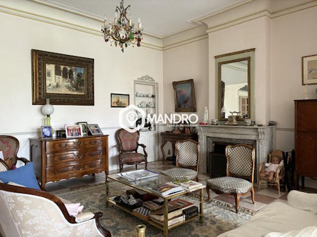 Vente Maison 10 pièces 328 m2 Ille sur Têt