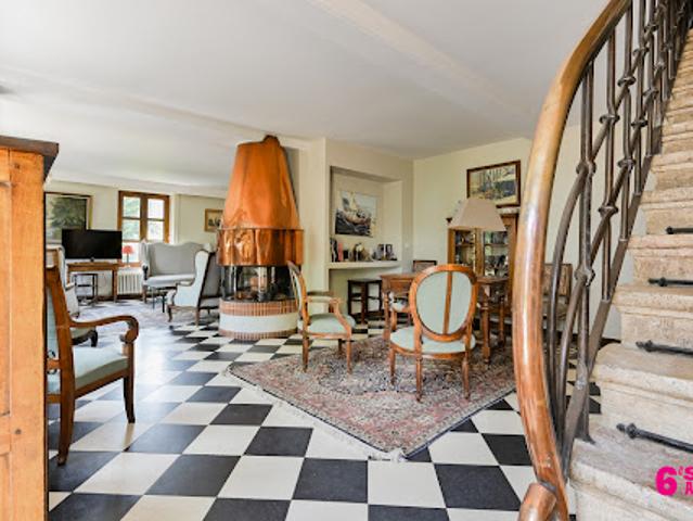 Vente Maison 10 pièces 330 m2 Charbonnières les Bains