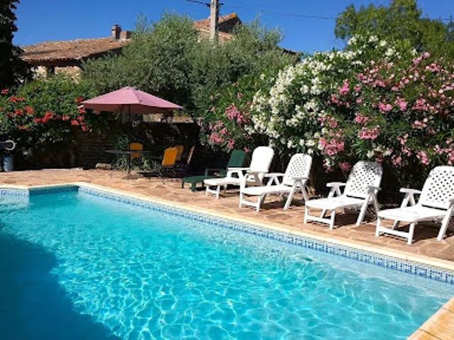 Vente Maison 10 pièces 330 m2 Faugeres