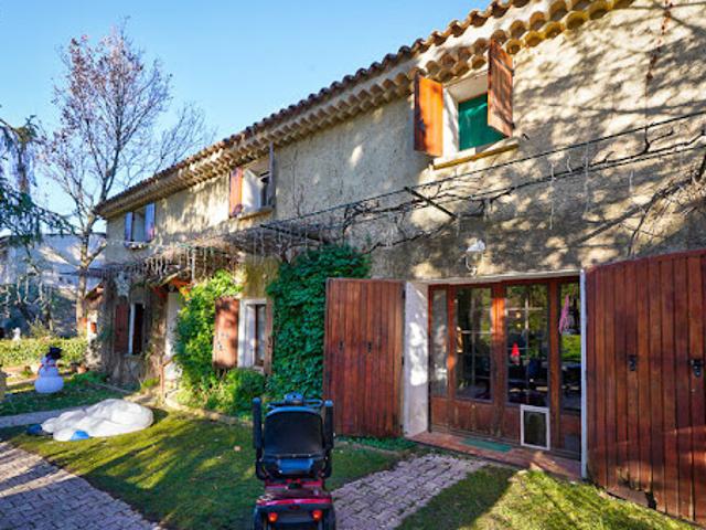 Vente Maison 10 pièces 330 m2 Grambois