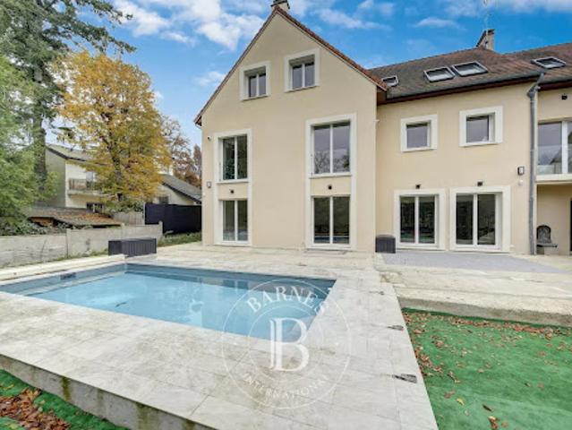 Vente Maison 10 pièces 330 m2 Le chesnay