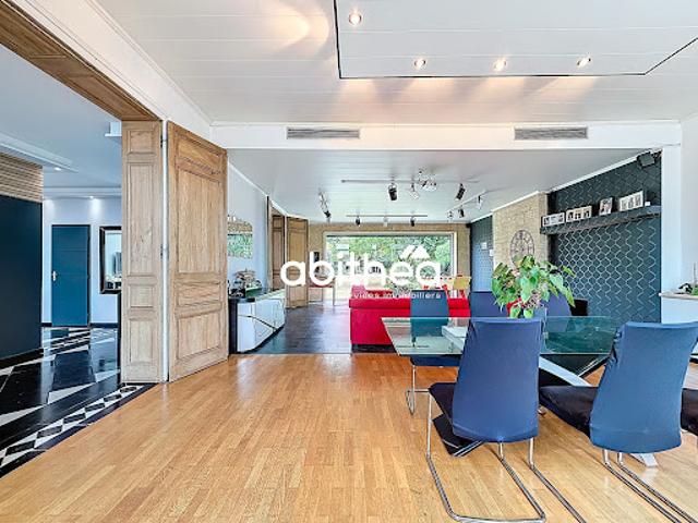 Vente Propriété 10 pièces 331 m2 Douai