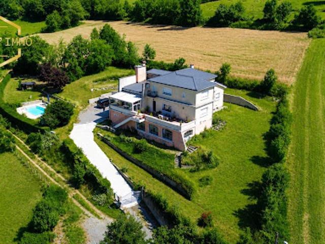Vente Maison 10 pièces 337 m2 Saint Laurent en Beaumont