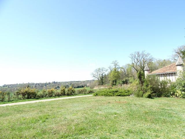 Vente Maison 10 pièces 445 m2 Javerdat
