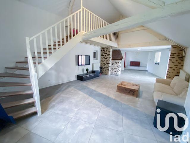 Vente Maison 10 pièces 446 m2 Chézy sur Marne