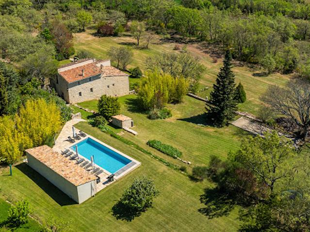 Vente Maison 10 pièces 483 m2 Reillanne